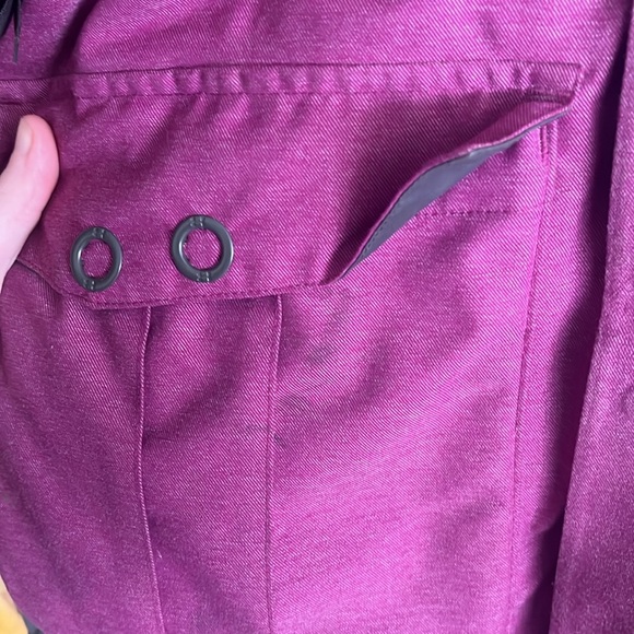 EUC WOMENS MEDIUM UNDEr ARMOUR COLD GEAR WINTER SNOW SKI JACKET - Picture 7 of 12